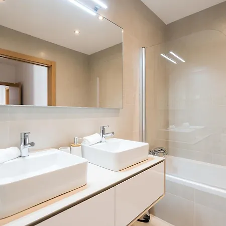 Apartament Coastal Haven *